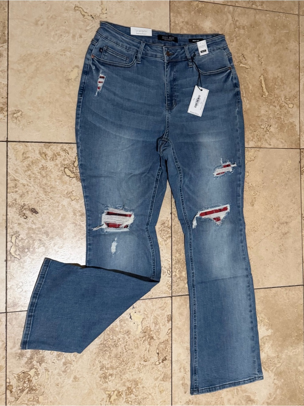 Judy Blue Straight-Leg Blue Jeans with Red Patch Accents